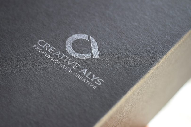 Embossed-Logo-Mockup